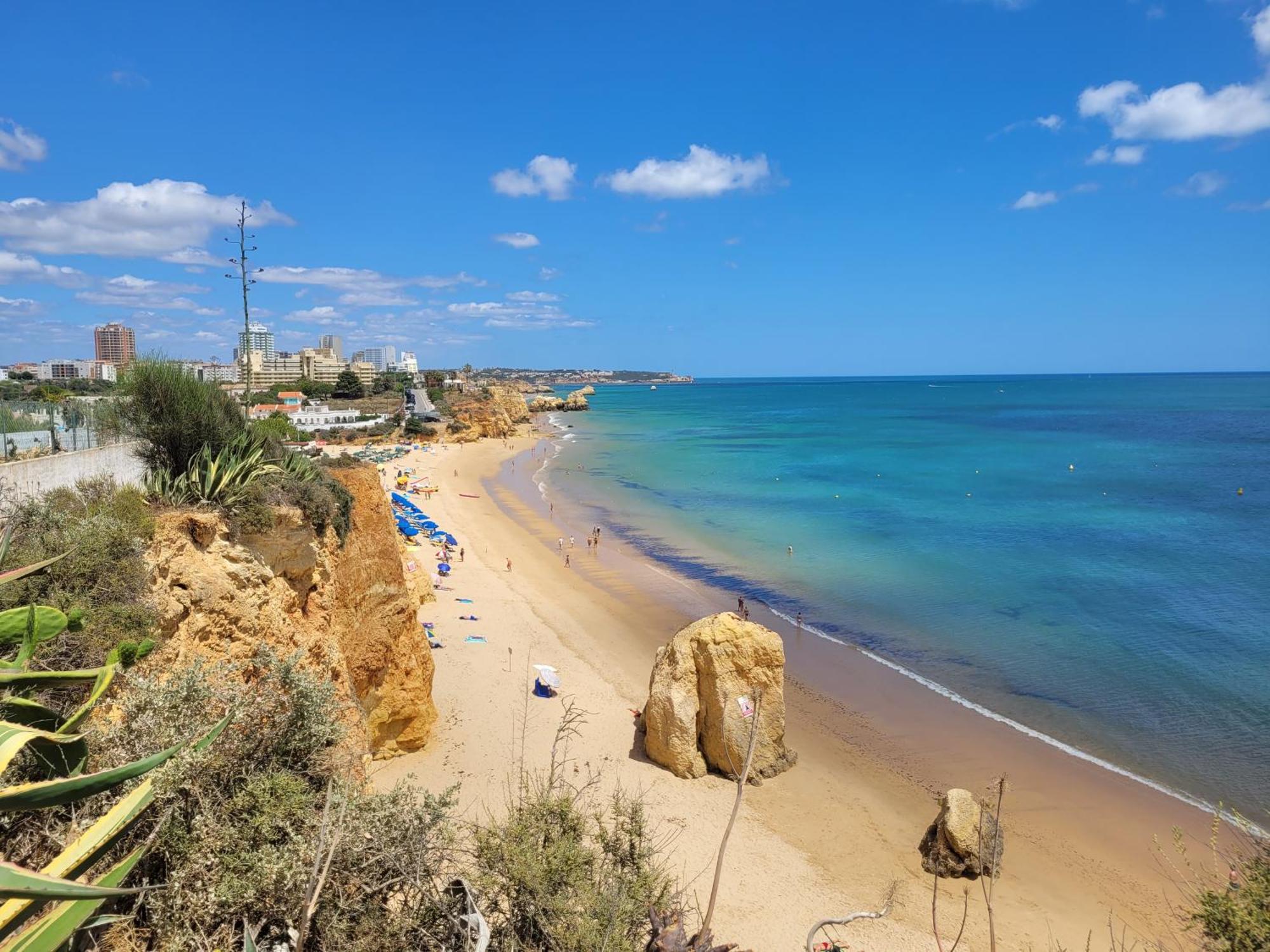 O Wow Sunset Beach And Cliffs View Портиман Екстериор снимка