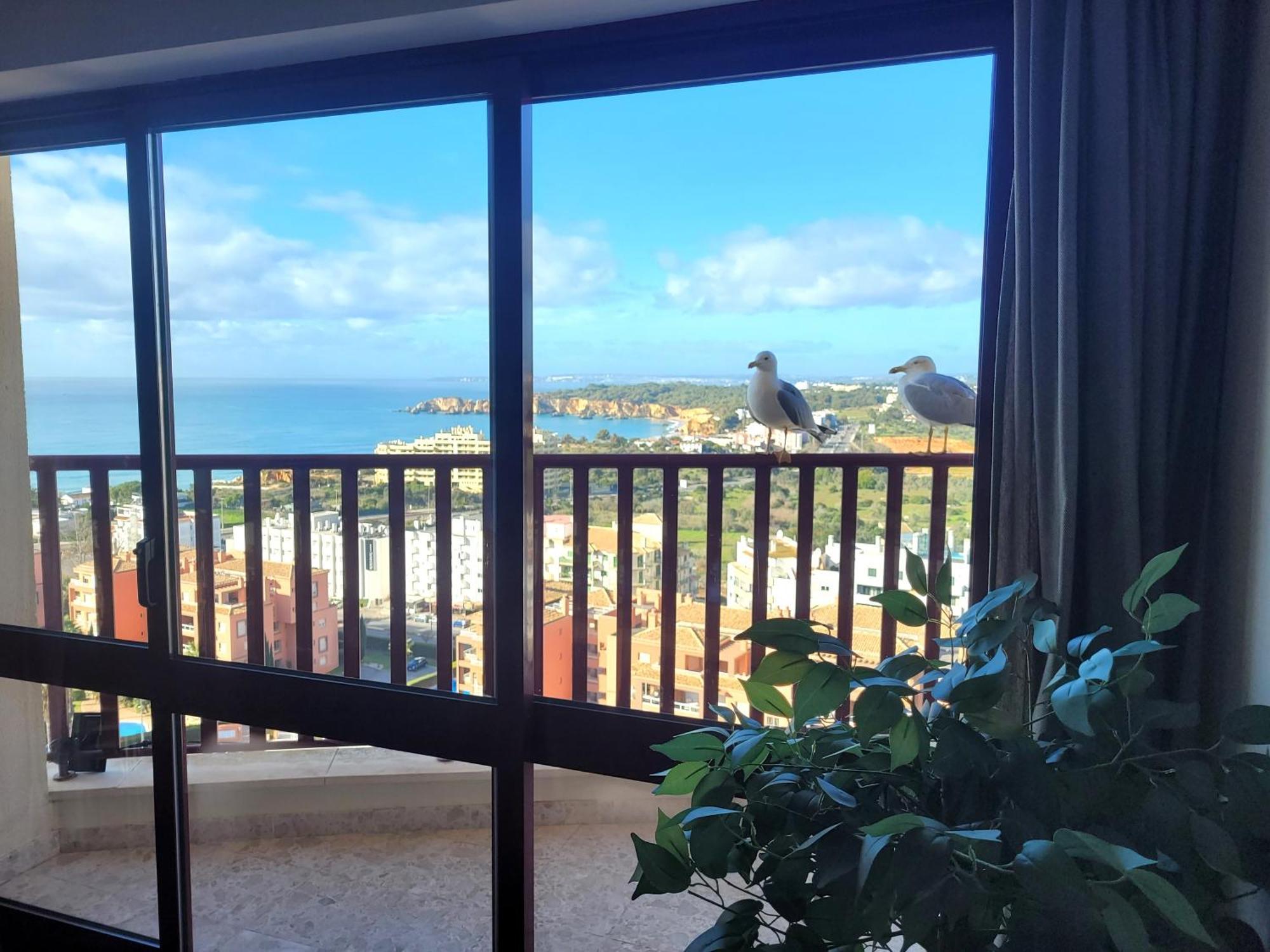 O Wow Sunset Beach And Cliffs View Портиман Екстериор снимка
